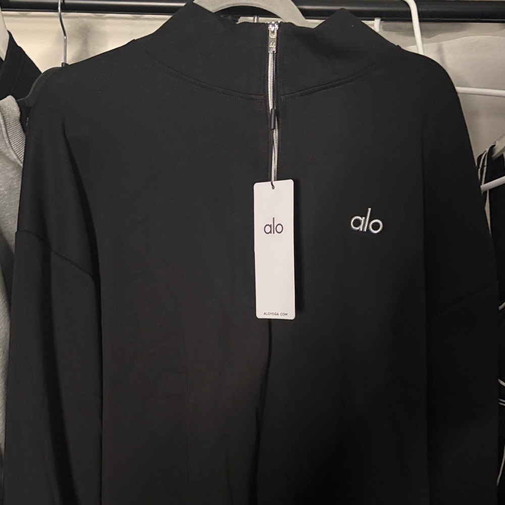 ALO Yoga Men's Zip Up Black Sweater